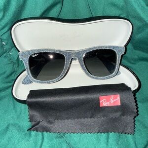 Ray-Ban Wayfarer Sunglasses with Denim-Textured Blue Arms